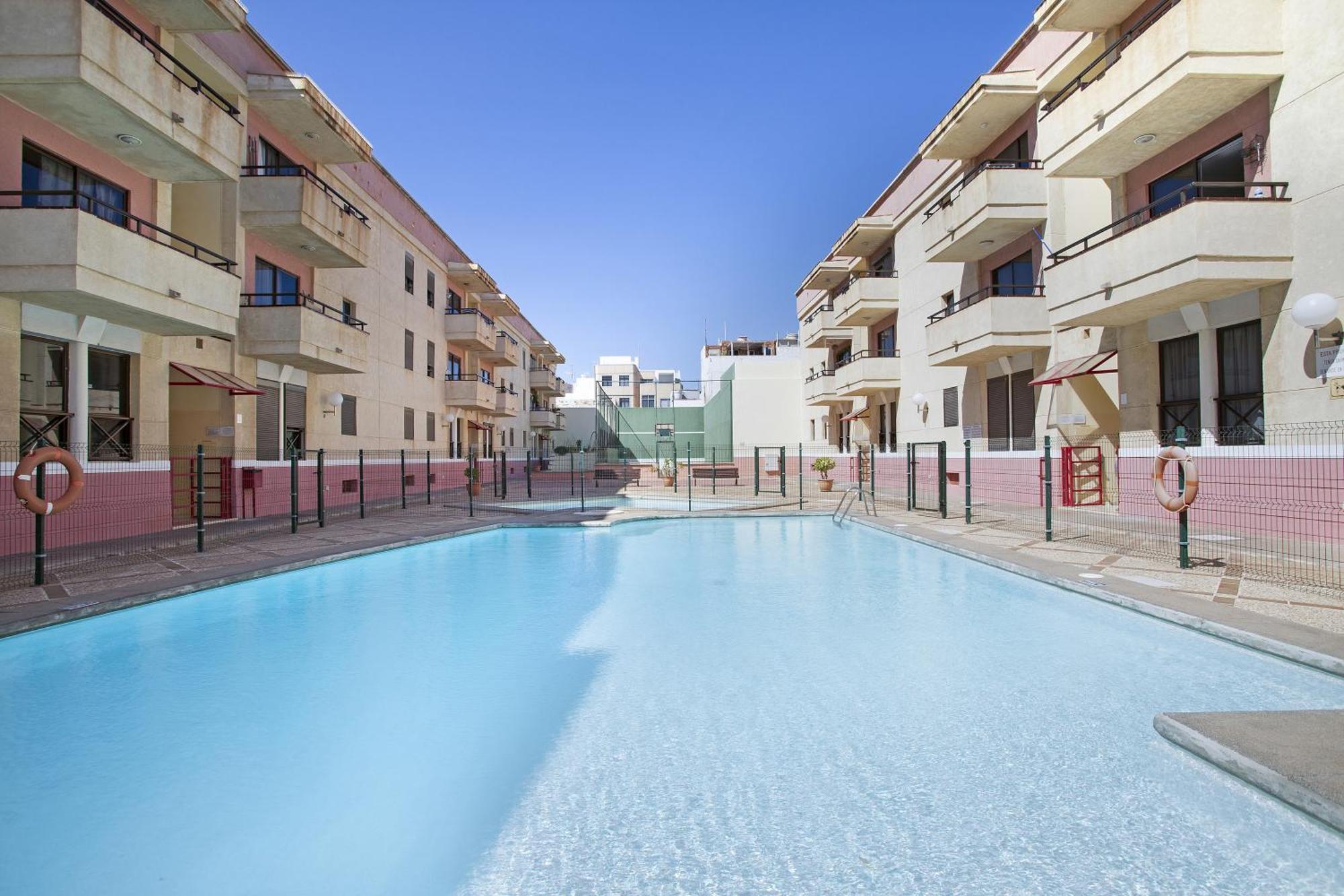 Apartamento Con Piscina Аринага Экстерьер фото